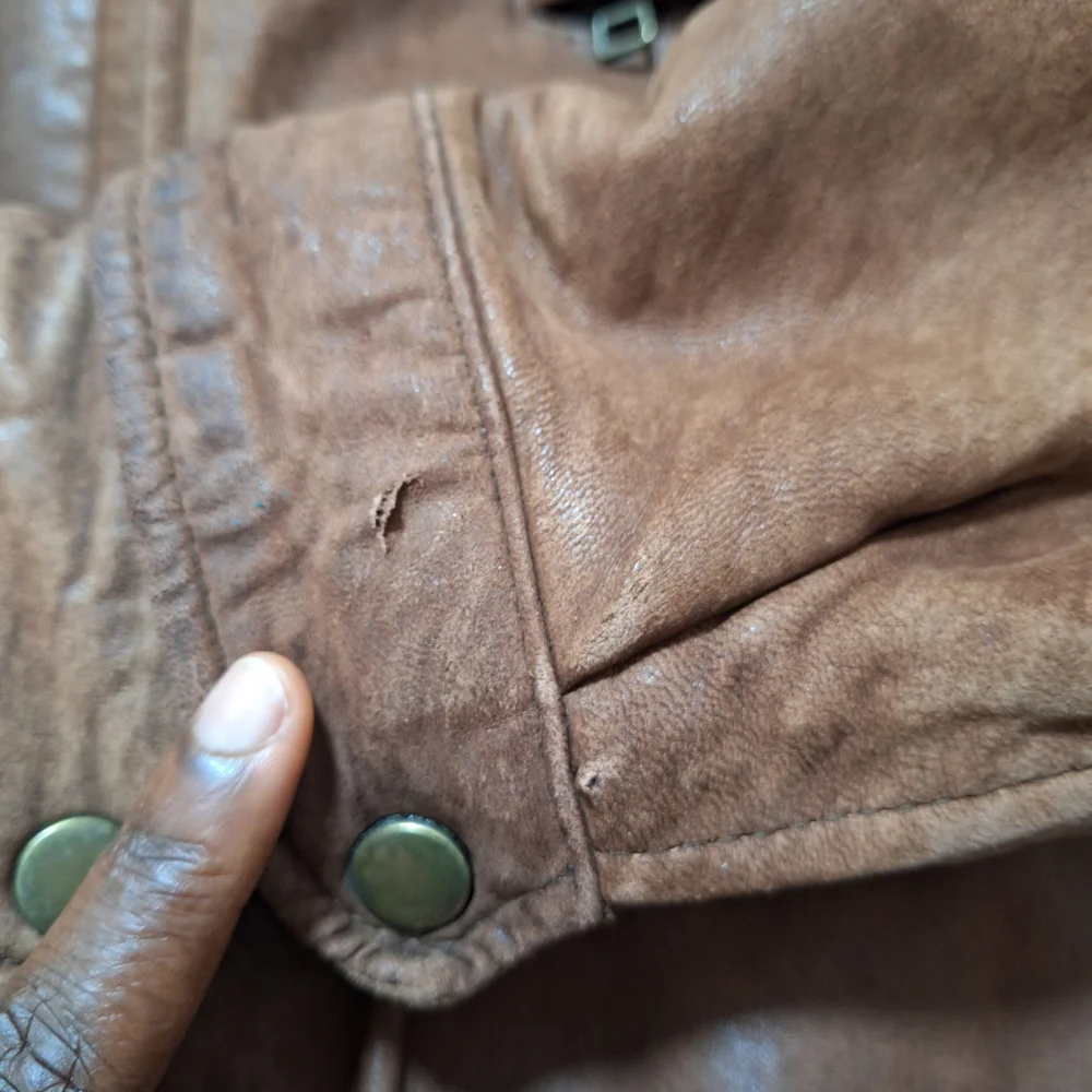 VTG Banana Republic Dark Brown Leather Bomber Jacket